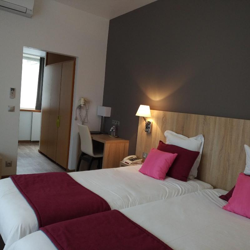 Logis Hotel Notre-Dame De Bonne Fontaine Danne-et-Quatre-Vents Екстериор снимка